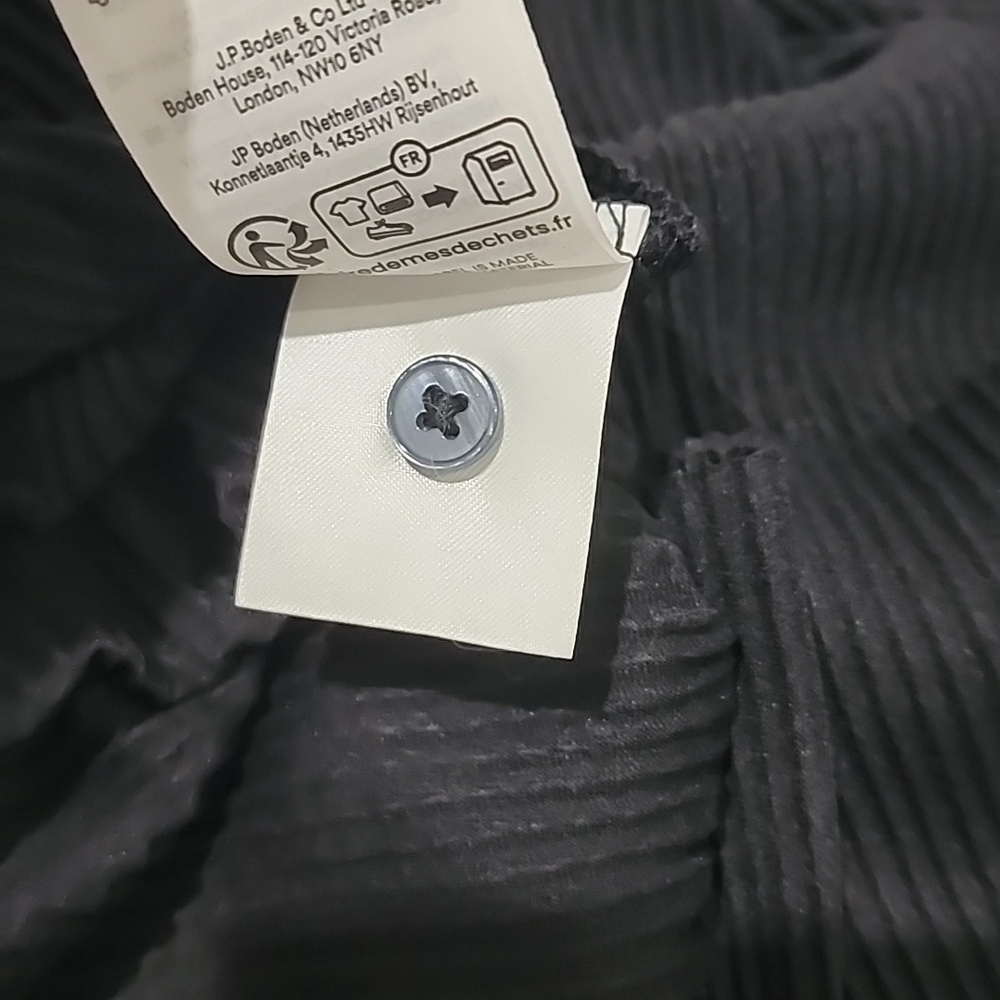 Boden Jersey Plisse Maxi Dress - Picture 15 of 15